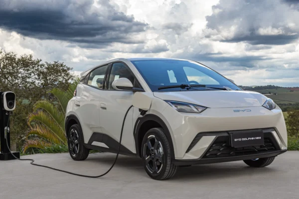 Los autos eléctricos e híbridos volverán a pagar patente en San Salvador de Jujuy