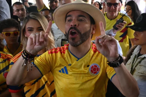 El presidente electo de Colombia dio un ultimátum a los grupos armados: tendrán un mes para someterse a la Justicia