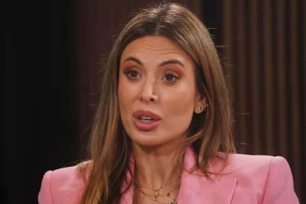 Jesica Cirio entregó su celular a la Justicia tras la aparición de videos con fajos de dólares
