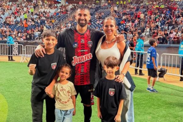 Un futbolista cordobés pide ayuda para encontrar a su familia tras el derrumbe de un edificio en Venezuela