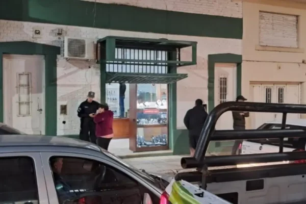 Secuestraron a un joyero en su casa y desvalijaron su comercio en Corrientes