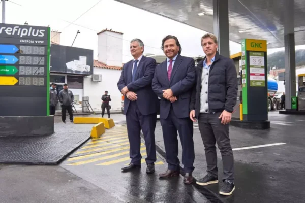 YPF inauguró en Salta la primera estación Refiplus de Argentina