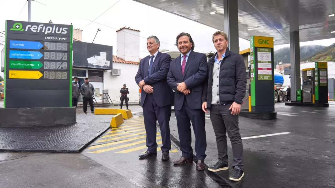YPF inauguró en Salta la primera estación Refiplus de Argentina
