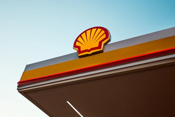 Una firma suiza compró los activos de Raízen Argentina y se queda con las estaciones Shell