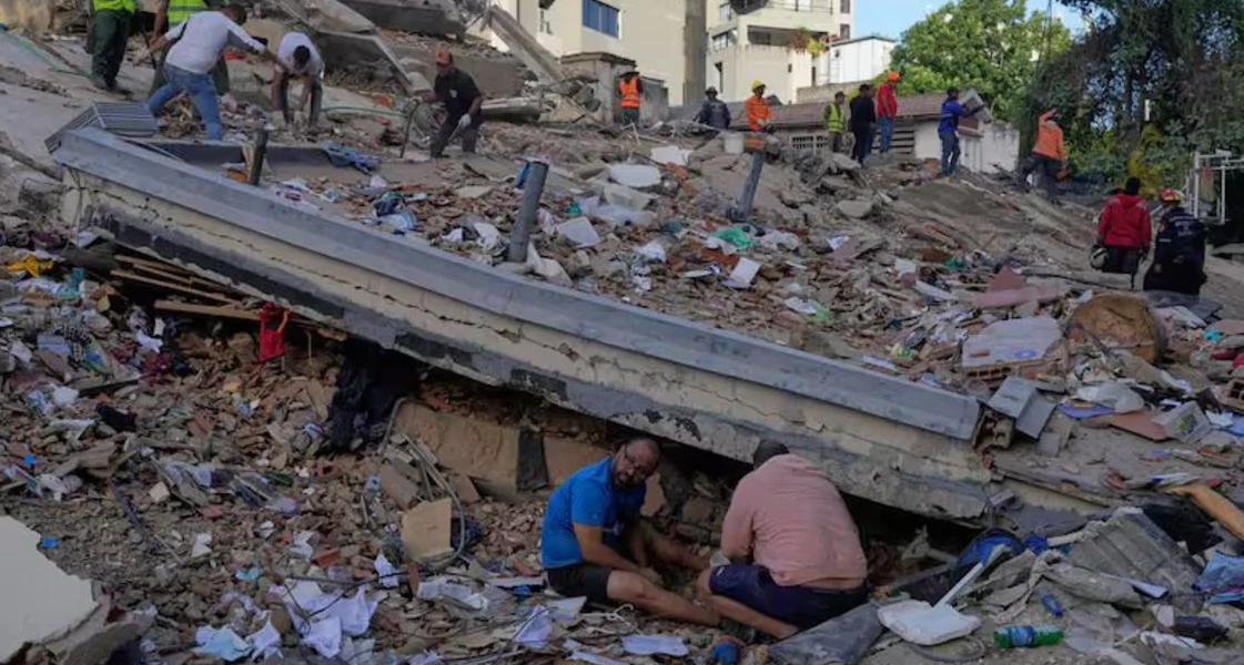 Ya son 589 los muertos por los terremotos en Venezuela y continúa la búsqueda de sobrevivientes