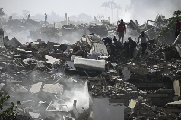 Venezuela actualiza el saldo de los terremotos: ya son al menos 235 muertos y más de 4.300 heridos