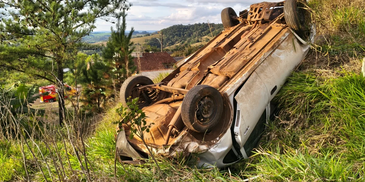 Un argentino resultó herido tras despistar y caer por un barranco en una ruta de Brasil