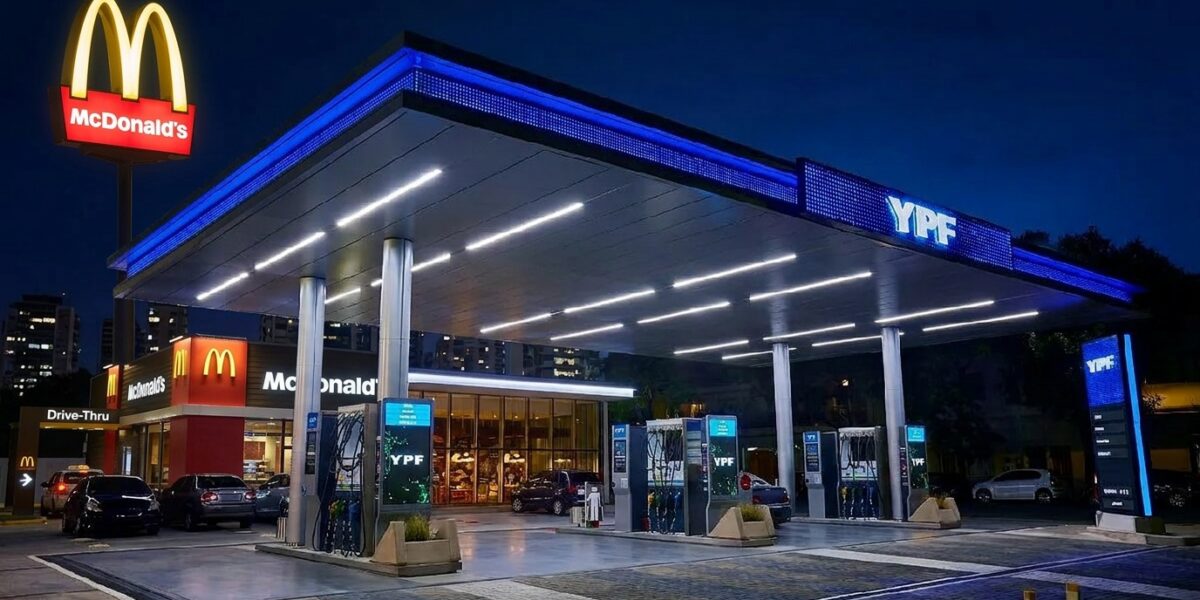 Las estaciones de YPF cambian para siempre: llega McDonald’s y crece el negocio que ya mueve millones