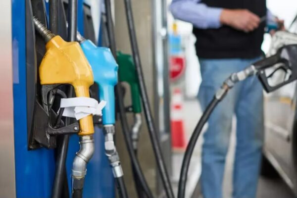Misiones sufrió la mayor caída del país en la venta de combustibles durante mayo