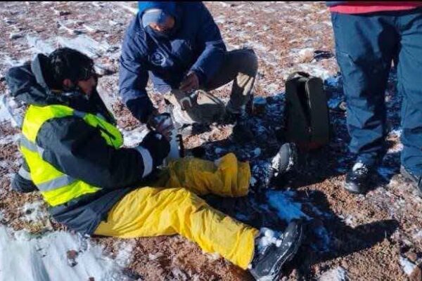 Tras varios días de búsqueda, rescataron a los trabajadores atrapados por la nieve en Catamarca