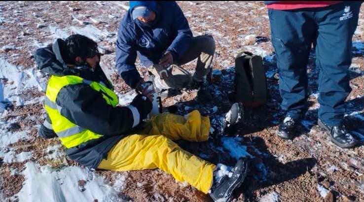 Tras varios días de búsqueda, rescataron a los trabajadores atrapados por la nieve en Catamarca