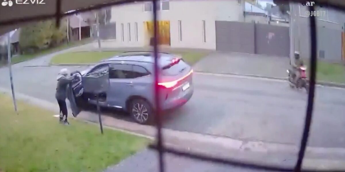 Violentos motochorros amenazaron con matar a un nene para llevarse una camioneta