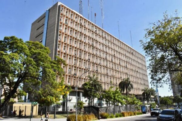 Chaco confirmó aumentos, bonos y mejoras sectoriales para trabajadores de la administración pública