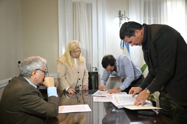 Una familia cedió terrenos para avanzar con la construcción del Acueducto de Vipos en Tucumán