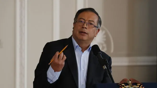 El Gobierno colombiano rechazó trasladar la investidura presidencial a una guarnición militar