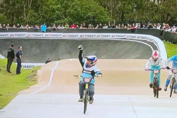El Santiagueño Jahir Elías terminó entre los ocho mejores del Mundial de BMX Racing en Australia