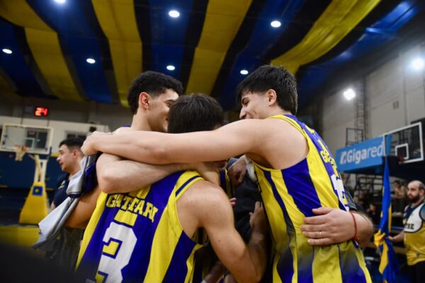 Básquet: Mitre eliminó a Tokio en el clásico posadeño y quedó a una serie del ascenso a la Liga Argentina