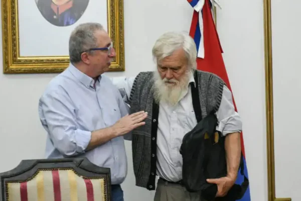 Passalacqua recibió a los yerbateros y le presentaron un proyecto para fijar un precio mínimo a la hoja verde