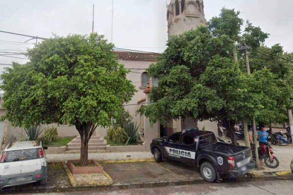 Dos hombres acordaron un encuentro íntimo y terminaron detenidos tras una pelea por un celular
