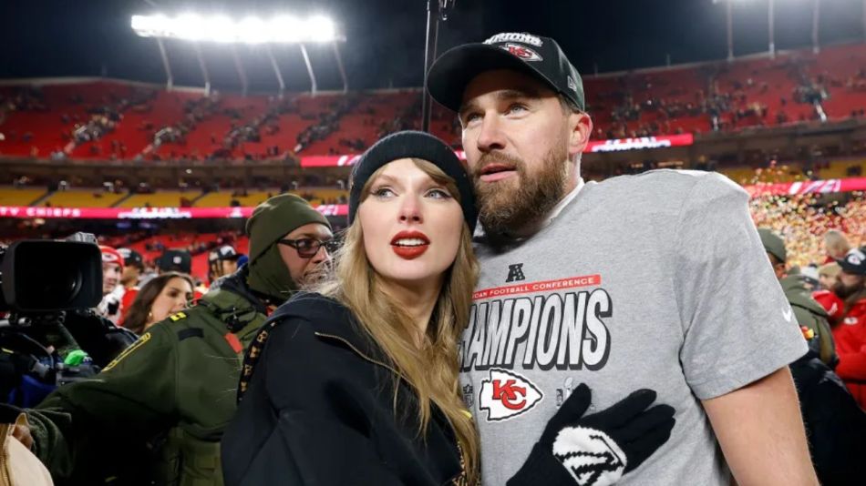 Medios de EEUU aseguran que Taylor Swift y Travis Kelce se habrían casado en secreto