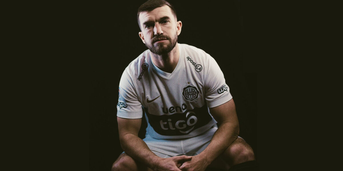 El club paraguayo Olimpia oficializó el fichaje del neozelandés Tim Payne