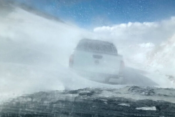 Más de 120 turistas quedaron varados por la nieve camino al Balcón del Pissis en Catamarca