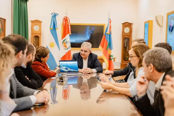 Catamarca y el BID analizaron obras viales, energéticas e hídricas para el interior provincial