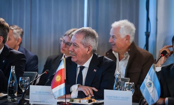 Elías Suárez pidió tarifas energéticas más equitativas y más obras hídricas para el Norte Grande