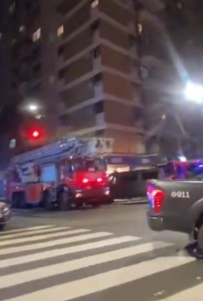 Recoleta: la Policía ingresó por una ventana del piso 14 para controlar a dos hombres atrincherados