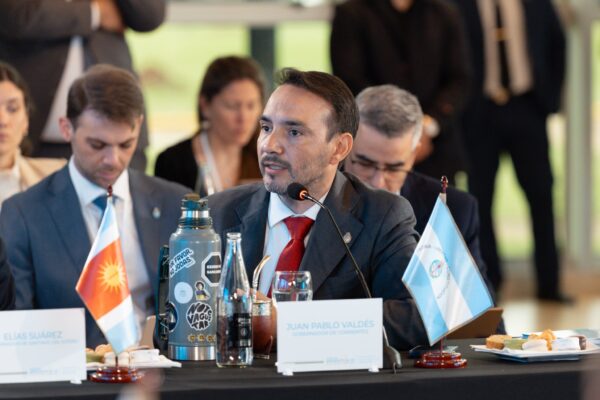 Tras la cumbre del Norte Grande, Valdés pidió que las inversiones nacionales lleguen al Norte