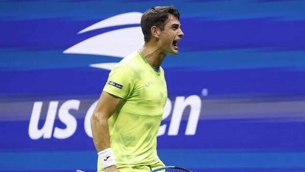 Golpe argentino histórico de Mariano Navone: eliminó a Novak Djokovic en la primera ronda del US Open