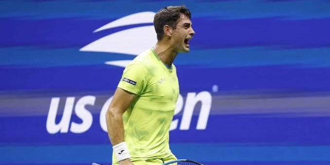 Golpe argentino histórico de Mariano Navone: eliminó a Novak Djokovic en la primera ronda del US Open