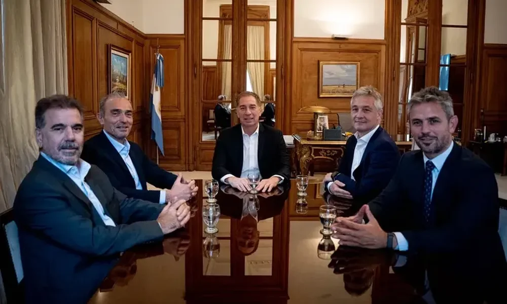 Primer paso hacia una alianza: el PRO y La Libertad Avanza abrieron una mesa de diálogo y volverán a reunirse cada 15 días