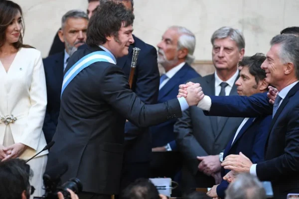 Primera mesa entre el PRO y LLA: buscan mejorar la coordinación legislativa antes de hablar de 2027