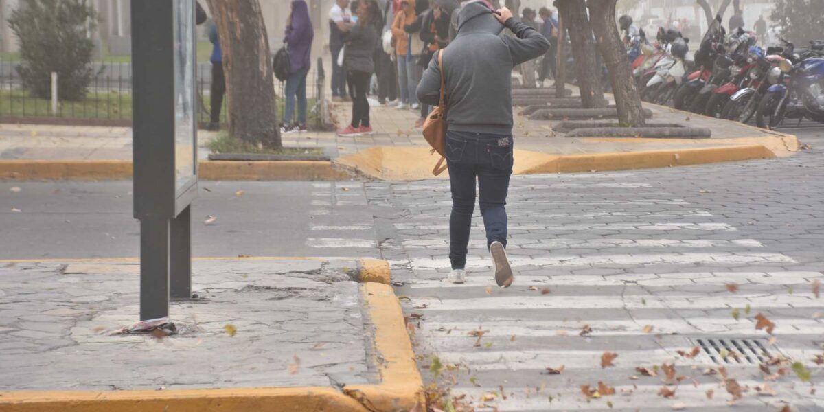 Alerta por viento Zonda en San Juan: las ráfagas podrían superar los 70 kilómetros por hora