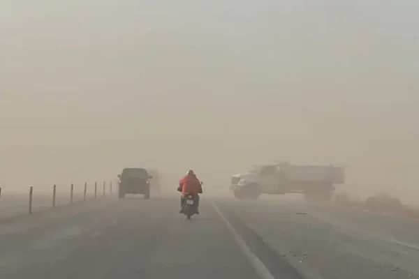 Alerta por viento Zonda en Catamarca: prevén ráfagas de hasta 120 km/h