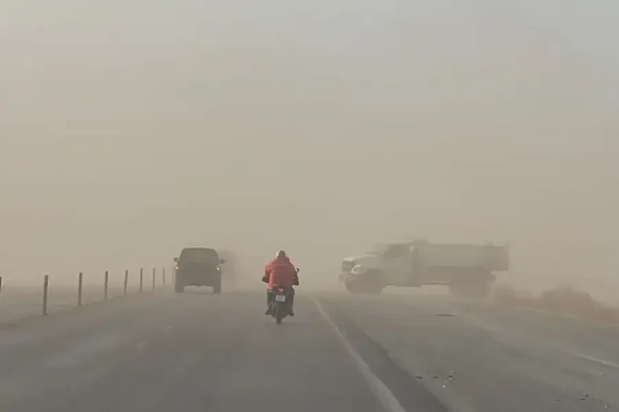 Alerta por viento Zonda en Catamarca: prevén ráfagas de hasta 120 km/h