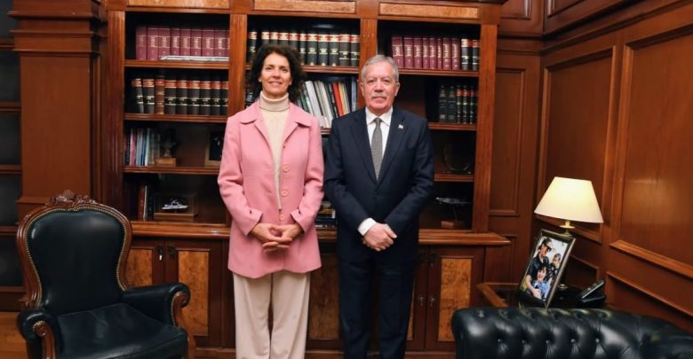 El gobernador Elías Suárez se reunió con Paula Cánepa por el desarrollo de Las Termas de Río Hondo