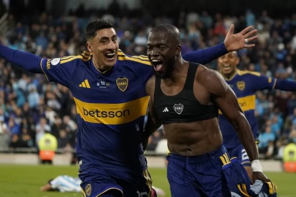 Boca remontó un 0-2 ante Racing con un triplete de Enner Valencia y avanzó a semifinales de la Copa Argentina
