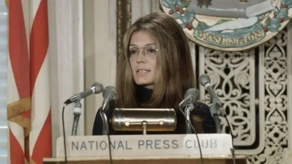 Murió Gloria Steinem, referente histórica del feminismo estadounidense, a los 92 años