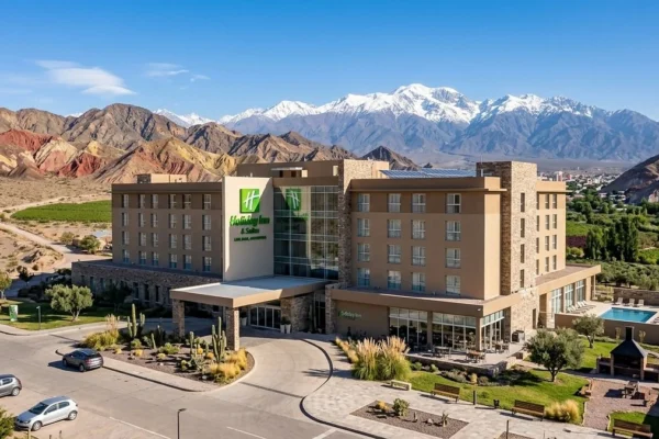 Holiday Inn podría desembarcar en San Juan: inversores ya buscan terreno o un hotel para refaccionar