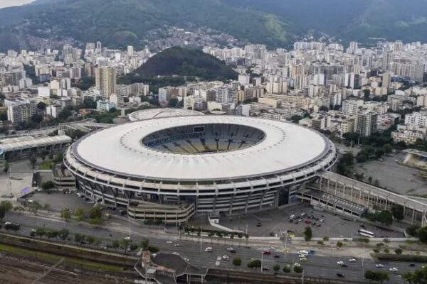 Vasco deberá cambiar de estadio para recibir a Boca y el Maracaná aparece entre las opciones