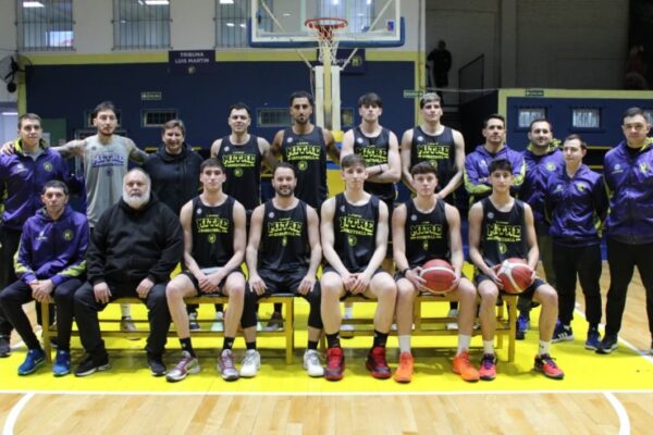 Mitre de Posadas presentó su plantel para competir en la segunda división del básquet argentino