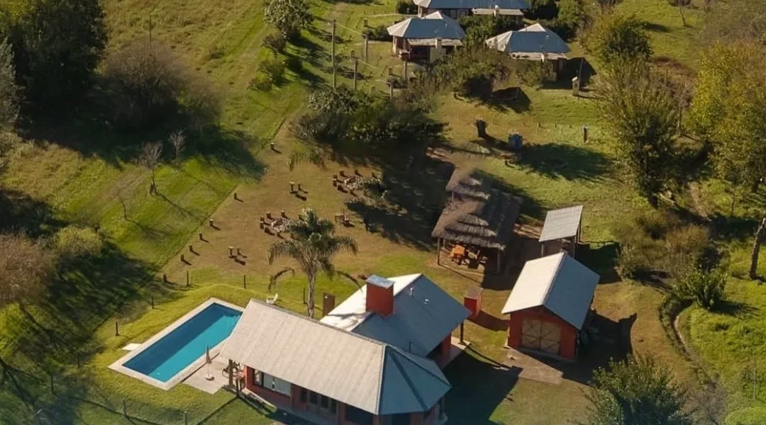 Catamarca tendrá un campamento para solteros de tres días, sin Tinder y con habitaciones asignadas al azar