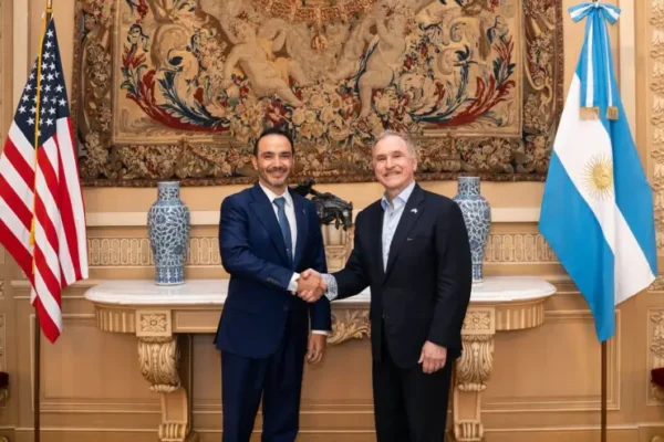 Valdés se reunió con el embajador de Estados Unidos y planteó oportunidades para sectores productivos de Corrientes