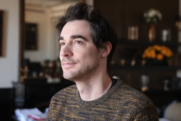 Murió el actor francés Arnaud Denis a los 43 años tras recurrir a la eutanasia en Bélgica
