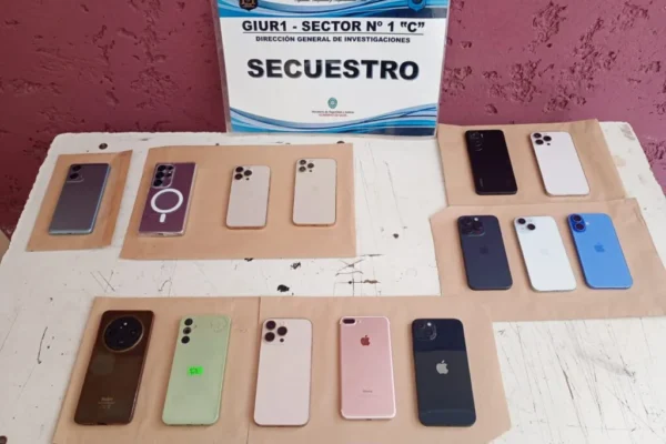 Recuperaron en Salta 14 celulares de alta gama robados en Jujuy y la capital salteña